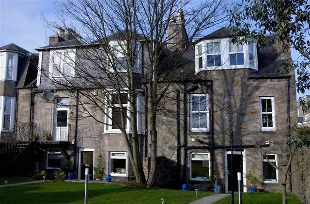 City Wharf Apartments 애버딘